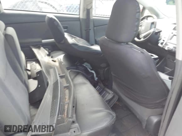 ✅ 2014 Toyota Prius Two • VIN: JTDZN3EU5E3301861 • Lot: 42621485. Listed on IAAI with Not provided. Free auction sales archive from the USA and detailed vehicle history report at DreamBid. Image 8.