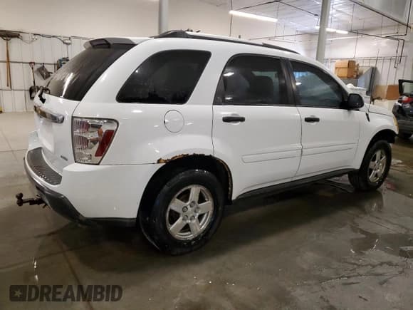 ✅ 2005 Chevrolet Equinox LS • VIN: 2CNDL23F556173186 • Lot: 55771575. Wystawiony na Copart z przebiegiem 104 903 mil. Bezpłatny archiwum sprzedaży aukcyjnych z USA i szczegółowy raport historii pojazdu na DreamBid. Zdjęcie 3.