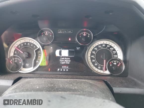 ✅ 2017 Ram 1500 SLT • VIN: 1C6RR7LT6HS782968 • Lot: 43573491. Wystawiony na IAAI z przebiegiem 81 370 mil. Bezpłatny archiwum sprzedaży aukcyjnych z USA i szczegółowy raport historii pojazdu na DreamBid. Zdjęcie 7.