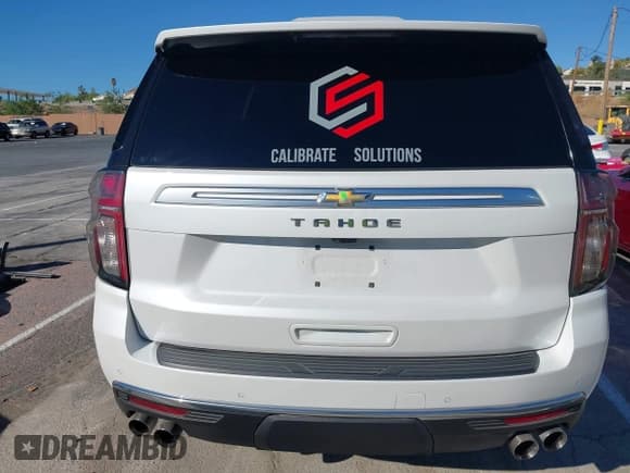 ✅ 2021 Chevrolet Tahoe High Country • VIN: 1GNSCTKL8MR113597 • Лот: 43485876. Опубликован ранее на IAAI с пробегом 108 688 миль. Бесплатный доступ к архиву аукционных продаж из США и подробный отчёт об истории автомобиля на DreamBid. Изображение 17.