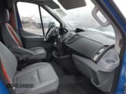 ✅ 2017 Ford Transit • VIN: 1FTYR2CM0HKB09349 • Lot: 41441869. Wystawiony na IAAI z przebiegiem 173 572 mil. Bezpłatny archiwum sprzedaży aukcyjnych z USA i szczegółowy raport historii pojazdu na DreamBid. Zdjęcie 5.