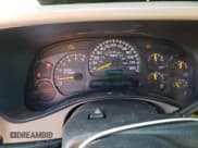 ✅ 2005 Chevrolet Suburban LT • VIN: 3GNEC16Z75G241623 • Лот: 77765474. Опубликован ранее на Copart с пробегом 200 659 миль. Бесплатный доступ к архиву аукционных продаж из США и подробный отчёт об истории автомобиля на DreamBid. Изображение 9.