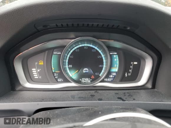 ✅ 2015 Volvo V60 T5 Platinum • VIN: YV4612HMXF1000033 • Лот: 92734025. Опубликован ранее на Copart с пробегом 154 226 миль. Бесплатный доступ к архиву аукционных продаж из США и подробный отчёт об истории автомобиля на DreamBid. Изображение 9.