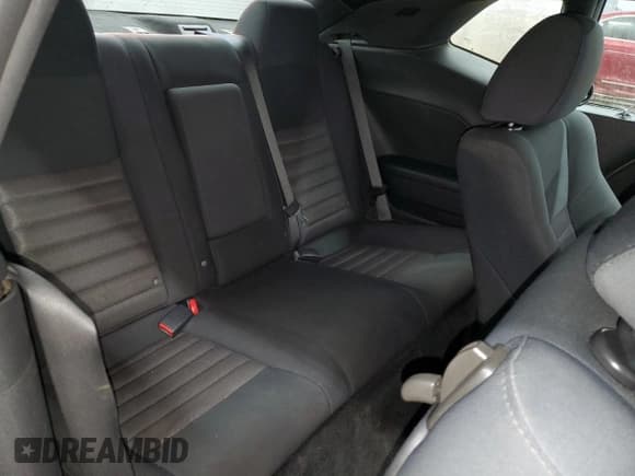 ✅ 2010 Dodge Challenger SE • VIN: 2B3CJ4DV3AH323576 • Lot: 84977794. Wystawiony na Copart z przebiegiem 161 020 mil. Bezpłatny archiwum sprzedaży aukcyjnych z USA i szczegółowy raport historii pojazdu na DreamBid. Zdjęcie 10.