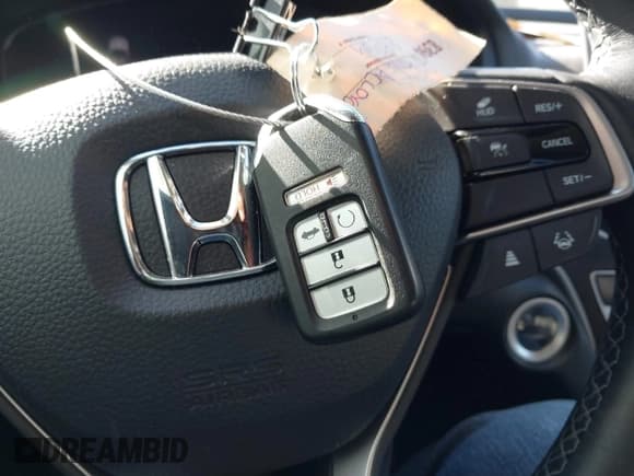 ✅ 2022 Honda Accord Touring • VIN: 1HGCV2F92NA018356 • Lot: 43629372. Wystawiony na IAAI z przebiegiem 51 424 mil. Bezpłatny archiwum sprzedaży aukcyjnych z USA i szczegółowy raport historii pojazdu na DreamBid. Zdjęcie 11.