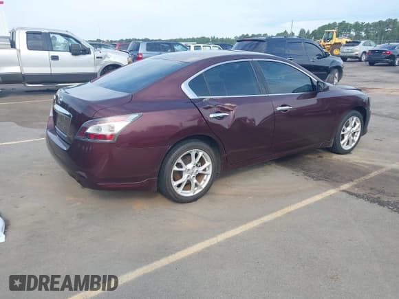 ✅ 2014 Nissan Maxima SV • VIN: 1N4AA5AP2EC457866 • Lot: 43061104. Listed on IAAI with 147,283 mi. Free auction sales archive from the USA and detailed vehicle history report at DreamBid. Image 4.
