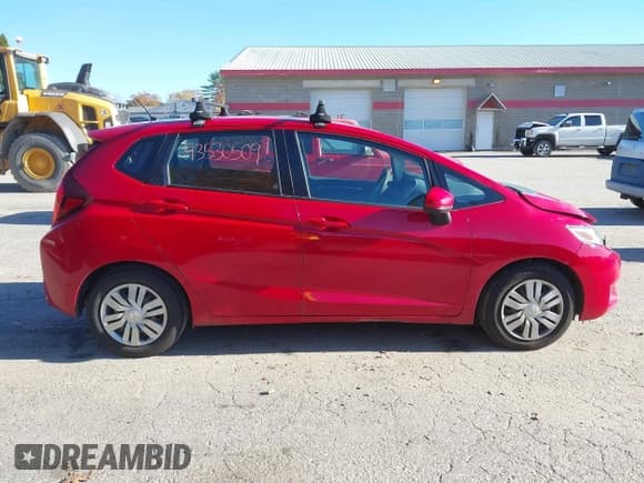 ✅ 2015 Honda Fit LX • VIN: 3HGGK5H55FM744643 • Лот: 43530509. Опубликован ранее на IAAI с пробегом 111 811 миль. Бесплатный доступ к архиву аукционных продаж из США и подробный отчёт об истории автомобиля на DreamBid. Изображение 13.