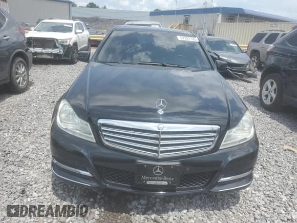 ✅ 2012 Mercedes-Benz C 300 Sport • VIN: WDDGF8BB1CA646629 • Lot: 57287105. Listed on Copart with 200,783 mi. Free auction sales archive from the USA and detailed vehicle history report at DreamBid. Image 5.