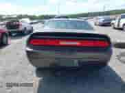 2014 Dodge Challenger SXT z VIN 2C3CDYAG3EH143382, wystawiony jako IAAI lot #43081160 z przebiegiem 35 011 mil mil oraz . Historia ofert i sprzedaży dostępna na DreamBid. Obrazek 16.