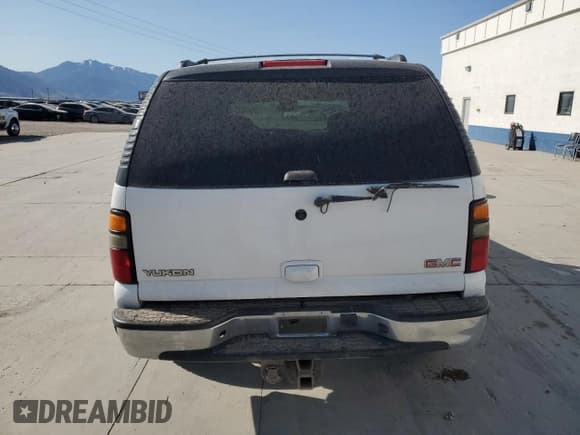 ✅ 2005 GMC Yukon SLE • VIN: 1GKEK13T65J239134 • Lot: 59302555. Wystawiony na Copart z przebiegiem Nie podano. Bezpłatny archiwum sprzedaży aukcyjnych z USA i szczegółowy raport historii pojazdu na DreamBid. Zdjęcie 6.