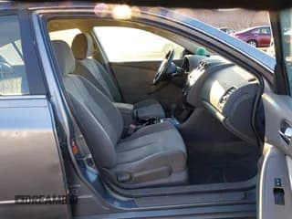 ✅ 2007 Nissan Altima S • VIN: 1N4AL21E47C161211 • Lot: 43802709. Listed on IAAI with 203,295 mi. Free auction sales archive from the USA and detailed vehicle history report at DreamBid. Image 5.