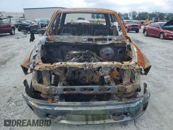 ✅ 2017 Ram 1500 Laramie • VIN: 1C6RR7VM5HS523541 • Lot: 66430465. Wystawiony na Copart z przebiegiem Nie podano. Bezpłatny archiwum sprzedaży aukcyjnych z USA i szczegółowy raport historii pojazdu na DreamBid. Zdjęcie 5.