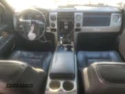 ✅ 2011 Ford F-150 XLT • VIN: 1FTFW1EF4BFC20172 • Лот: 91006605. Опубликован ранее на Copart с пробегом 262 738 миль. Бесплатный доступ к архиву аукционных продаж из США и подробный отчёт об истории автомобиля на DreamBid. Изображение 8.