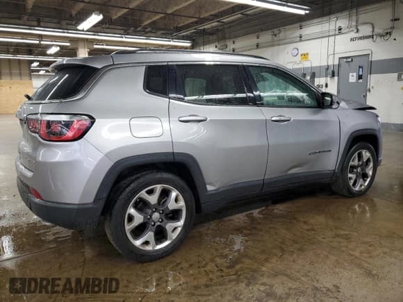 ✅ 2020 Jeep Compass Limited • VIN: 3C4NJCCB4LT187588 • Lot: 90114165. Wystawiony na Copart z przebiegiem 86 675 mil. Bezpłatny archiwum sprzedaży aukcyjnych z USA i szczegółowy raport historii pojazdu na DreamBid. Zdjęcie 3.