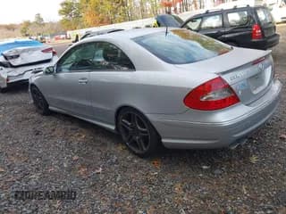 ✅ 2006 Mercedes-Benz CLK 500 • VIN: WDBTJ75J56F176437 • Lot: 43579300. Wystawiony na IAAI z przebiegiem 155 740 mil. Bezpłatny archiwum sprzedaży aukcyjnych z USA i szczegółowy raport historii pojazdu na DreamBid. Zdjęcie 3.