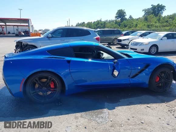 2016 Chevrolet Corvette 1LT с VIN 1G1YB2D7XG5107868, выставлен на аукционе IAAI как лот 43407834 с пробегом 68 771 миль миль и . История ставок и продаж доступна на DreamBid. Изображение 13.