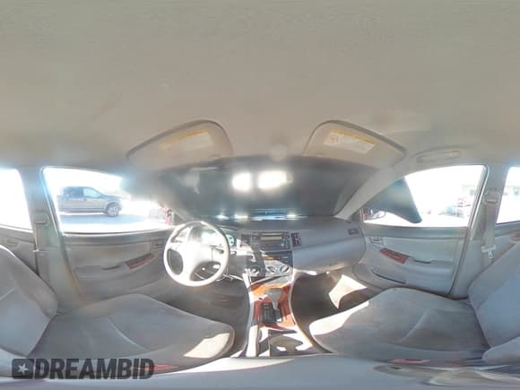 ✅ 2004 Toyota Corolla LE • VIN: 1NXBR32E64Z282535 • Lot: 82723045. Wystawiony na Copart z przebiegiem 299 999 mil. Bezpłatny archiwum sprzedaży aukcyjnych z USA i szczegółowy raport historii pojazdu na DreamBid. Zdjęcie 14.