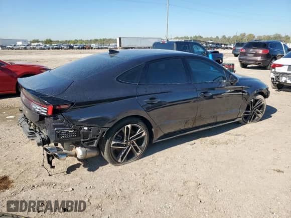 2024 Hyundai Sonata N Line с VIN KMHL54JC3RA421843, выставлен на аукционе Copart как лот 91057935 с пробегом 9 700 миль миль и Списание • Salvage title. История ставок и продаж доступна на DreamBid. Изображение 3.