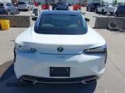 ✅ 2018 Lexus LC 500h • VIN: JTHHP5AY0JA001725 • Lot: 42848193. Wystawiony na IAAI z przebiegiem 84 982 mil. Bezpłatny archiwum sprzedaży aukcyjnych z USA i szczegółowy raport historii pojazdu na DreamBid. Zdjęcie 17.