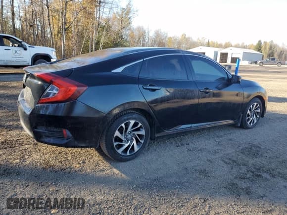 ✅ 2017 Honda Civic EX • VIN: 2HGFC2F8XHH002308 • Лот: 85351905. Опубликован ранее на Copart с пробегом 222 553 миль. Бесплатный доступ к архиву аукционных продаж из США и подробный отчёт об истории автомобиля на DreamBid. Изображение 3.
