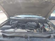 ✅ 2006 Ford Explorer XLS • VIN: 1FMEU72E66ZA17378 • Lot: 43011028. Wystawiony na IAAI z przebiegiem 169 260 mil. Bezpłatny archiwum sprzedaży aukcyjnych z USA i szczegółowy raport historii pojazdu na DreamBid. Zdjęcie 10.