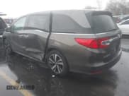 ✅ 2018 Honda Odyssey Elite • VIN: 5FNRL6H90JB059167 • Lot: 43741041. Listed on IAAI with 100,118 mi. Free auction sales archive from the USA and detailed vehicle history report at DreamBid. Image 3.