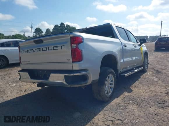 2020 Chevrolet Silverado 1500 LT с VIN 3GCPWCED6LG386501, выставлен на аукционе IAAI как лот 42556809 с пробегом 123 091 миль миль и . История ставок и продаж доступна на DreamBid. Изображение 4.