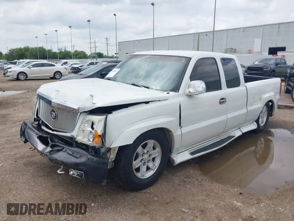 ✅ 1999 GMC Sierra 1500 SLE • VIN: 2GTEC19V7X1541109 • Lot: 42064007. Listed on IAAI with 159,313 mi. Free auction sales archive from the USA and detailed vehicle history report at DreamBid. Image 2.