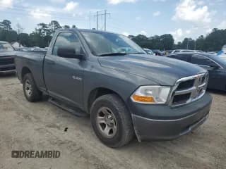 ✅ 2009 Dodge 1500 ST • VIN: 1D3HB16KX9J531720 • Lot: 61552365. Wystawiony na Copart z przebiegiem 72 444 mil. Bezpłatny archiwum sprzedaży aukcyjnych z USA i szczegółowy raport historii pojazdu na DreamBid. Zdjęcie 4.