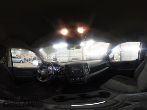 ✅ 2020 Ram 2500 Tradesman • VIN: 3C6UR5CL3LG214398 • Lot: 42227567. Wystawiony na IAAI z przebiegiem 100 638 mil. Bezpłatny archiwum sprzedaży aukcyjnych z USA i szczegółowy raport historii pojazdu na DreamBid. Zdjęcie 20.