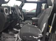 ✅ 2024 Jeep Gladiator Willys • VIN: 1C6HJTAG8RL109399 • Лот: 82866234. Опубликован ранее на Copart с пробегом Не указан. Бесплатный доступ к архиву аукционных продаж из США и подробный отчёт об истории автомобиля на DreamBid. Изображение 7.