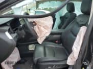 ✅ 2017 Cadillac XT5 Luxury FWD • VIN: 1GYKNBRSXHZ234786 • Lot: 81323325. Listed on Copart with Not provided. Free auction sales archive from the USA and detailed vehicle history report at DreamBid. Image 7.