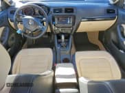 ✅ 2015 Volkswagen Jetta SEL • VIN: 3VWL07AJ2FM318069 • Лот: 94807905. Опубликован ранее на Copart с пробегом 111 276 миль. Бесплатный доступ к архиву аукционных продаж из США и подробный отчёт об истории автомобиля на DreamBid. Изображение 8.