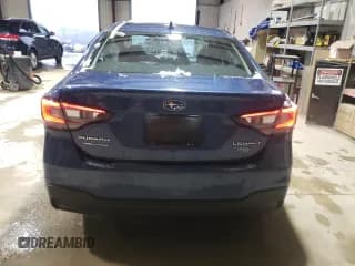 ✅ 2020 Subaru Legacy Limited • VIN: 4S3BWAN61L3029262 • Lot: 43055123. Listed on Copart with 27,605 mi. Free auction sales archive from the USA and detailed vehicle history report at DreamBid. Image 6.