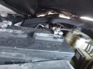 ✅ 2010 Pontiac G6 1SB • VIN: 1G2ZA5E09A4125667 • Lot: 42445714. Wystawiony na IAAI z przebiegiem 194 203 mil. Bezpłatny archiwum sprzedaży aukcyjnych z USA i szczegółowy raport historii pojazdu na DreamBid. Zdjęcie 10.