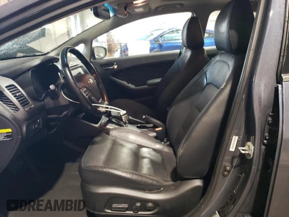 ✅ 2015 Kia Forte EX • VIN: KNAFZ4A87F5339715 • Lot: 92908275. Listed on Copart with 106,013 mi. Free auction sales archive from the USA and detailed vehicle history report at DreamBid. Image 7.