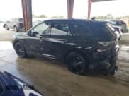 ✅ 2023 Lincoln Corsair Reserve • VIN: 5LMCJ2CAXPUL24546 • Lot: 44925745. Wystawiony na Copart z przebiegiem 5 053 mil. Bezpłatny archiwum sprzedaży aukcyjnych z USA i szczegółowy raport historii pojazdu na DreamBid. Zdjęcie 2.