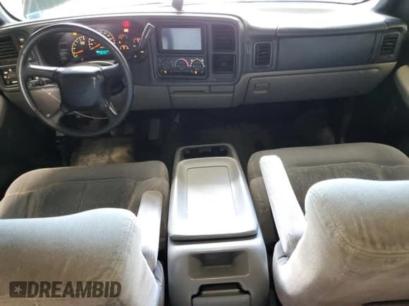 ✅ 2001 Chevrolet Tahoe LS • VIN: 1GNEK13T91J234751 • Lot: 67928025. Wystawiony na Copart z przebiegiem 239 129 mil. Bezpłatny archiwum sprzedaży aukcyjnych z USA i szczegółowy raport historii pojazdu na DreamBid. Zdjęcie 8.