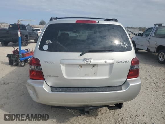 ✅ 2004 Toyota Highlander • VIN: JTEEP21A940053625 • Лот: 82358865. Опубликован ранее на Copart с пробегом 223 695 миль. Бесплатный доступ к архиву аукционных продаж из США и подробный отчёт об истории автомобиля на DreamBid. Изображение 6.