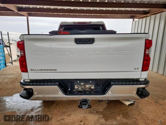 ✅ 2023 Chevrolet Silverado 2500HD LT • VIN: 1GC4YNE72PF124100 • Лот: 93657865. Опубликован ранее на Copart с пробегом 56 610 миль. Бесплатный доступ к архиву аукционных продаж из США и подробный отчёт об истории автомобиля на DreamBid. Изображение 6.