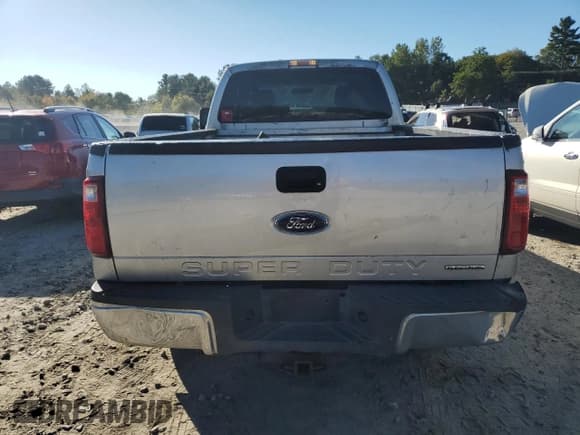 ✅ 2012 Ford F-250 XL • VIN: 1FT7X2B68CEB90807 • Лот: 85086175. Опубликован ранее на Copart с пробегом 175 340 миль. Бесплатный доступ к архиву аукционных продаж из США и подробный отчёт об истории автомобиля на DreamBid. Изображение 6.