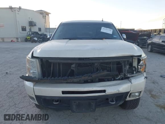 ✅ 2009 Chevrolet Silverado 1500 • VIN: 3GCEC33J49G171507 • Lot: 41811216. Wystawiony na IAAI z przebiegiem 277 573 mil. Bezpłatny archiwum sprzedaży aukcyjnych z USA i szczegółowy raport historii pojazdu na DreamBid. Zdjęcie 12.