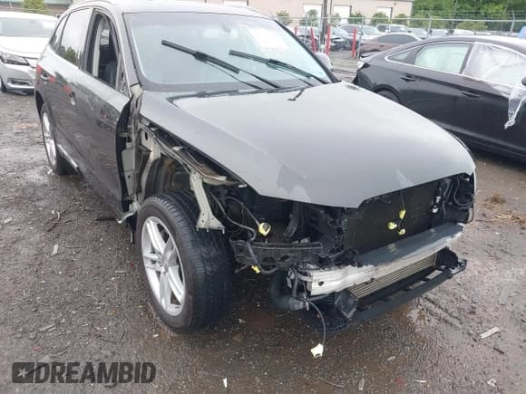 ✅ 2014 Audi Q5 Premium Plus • VIN: WA1CMAFP6EA100210 • Lot: 42347481. Listed on IAAI with 115,117 mi. Free auction sales archive from the USA and detailed vehicle history report at DreamBid. Image 6.