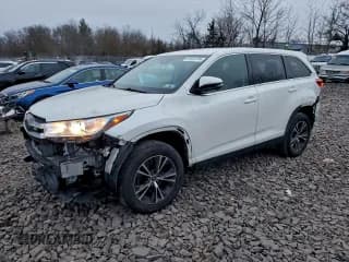 ✅ 2019 Toyota Highlander LE • VIN: 5TDBZRFH5KS974279 • Lot: 95522785. Wystawiony na Copart z przebiegiem 98 553 mil. Bezpłatny archiwum sprzedaży aukcyjnych z USA i szczegółowy raport historii pojazdu na DreamBid. Zdjęcie 1.