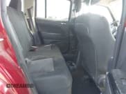 ✅ 2015 Jeep Patriot Altitude • VIN: 1C4NJPBA9FD264031 • Lot: 43489048. Wystawiony na IAAI z przebiegiem 252 254 mil. Bezpłatny archiwum sprzedaży aukcyjnych z USA i szczegółowy raport historii pojazdu na DreamBid. Zdjęcie 8.