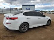 ✅ 2020 Kia Optima LX • VIN: 5XXGT4L30LG437650 • Lot: 82498785. Wystawiony na Copart z przebiegiem Nie podano. Bezpłatny archiwum sprzedaży aukcyjnych z USA i szczegółowy raport historii pojazdu na DreamBid. Zdjęcie 3.