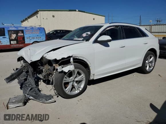 ✅ 2021 Audi Q8 Premium Plus • VIN: WA1BVAF18MD032042 • Лот: 47870175. Опубликован ранее на Copart с пробегом 65 764 миль. Бесплатный доступ к архиву аукционных продаж из США и подробный отчёт об истории автомобиля на DreamBid. Изображение 1.