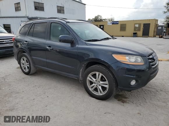 ✅ 2011 Hyundai Santa Fe Limited • VIN: 5XYZK4AG5BG032587 • Lot: 77502714. Listed on Copart with 158,788 mi. Free auction sales archive from the USA and detailed vehicle history report at DreamBid. Image 4.