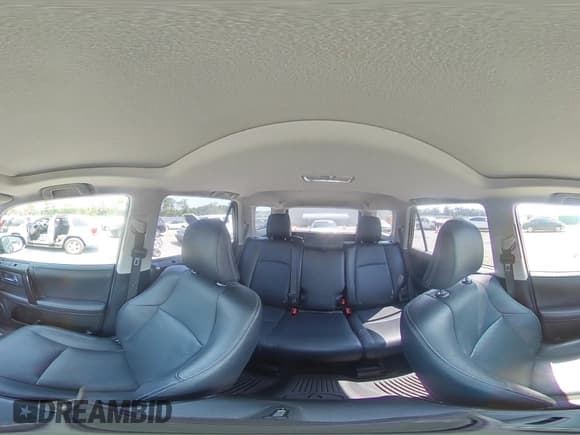 ✅ 2021 Toyota 4Runner Nightshade • VIN: JTEJU5JR7M5850764 • Лот: 62087285. Опубликован ранее на Copart с пробегом Не указан. Бесплатный доступ к архиву аукционных продаж из США и подробный отчёт об истории автомобиля на DreamBid. Изображение 16.