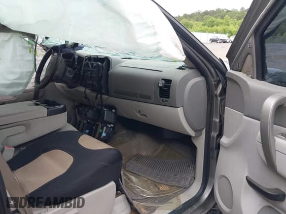 ✅ 2012 GMC Sierra 1500 SLE • VIN: 3GTP1VE01CG288032 • Лот: 41833475. Опубликован ранее на IAAI с пробегом Не указан. Бесплатный доступ к архиву аукционных продаж из США и подробный отчёт об истории автомобиля на DreamBid. Изображение 5.